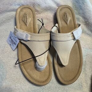 St John’s Bay Women's Beige Sandals